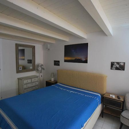 Discesa Delle Capre Studio Confort ปาแลร์โม ภายนอก รูปภาพ